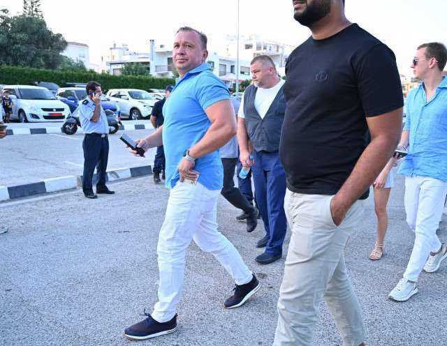 Θλίψη για Λομακιν