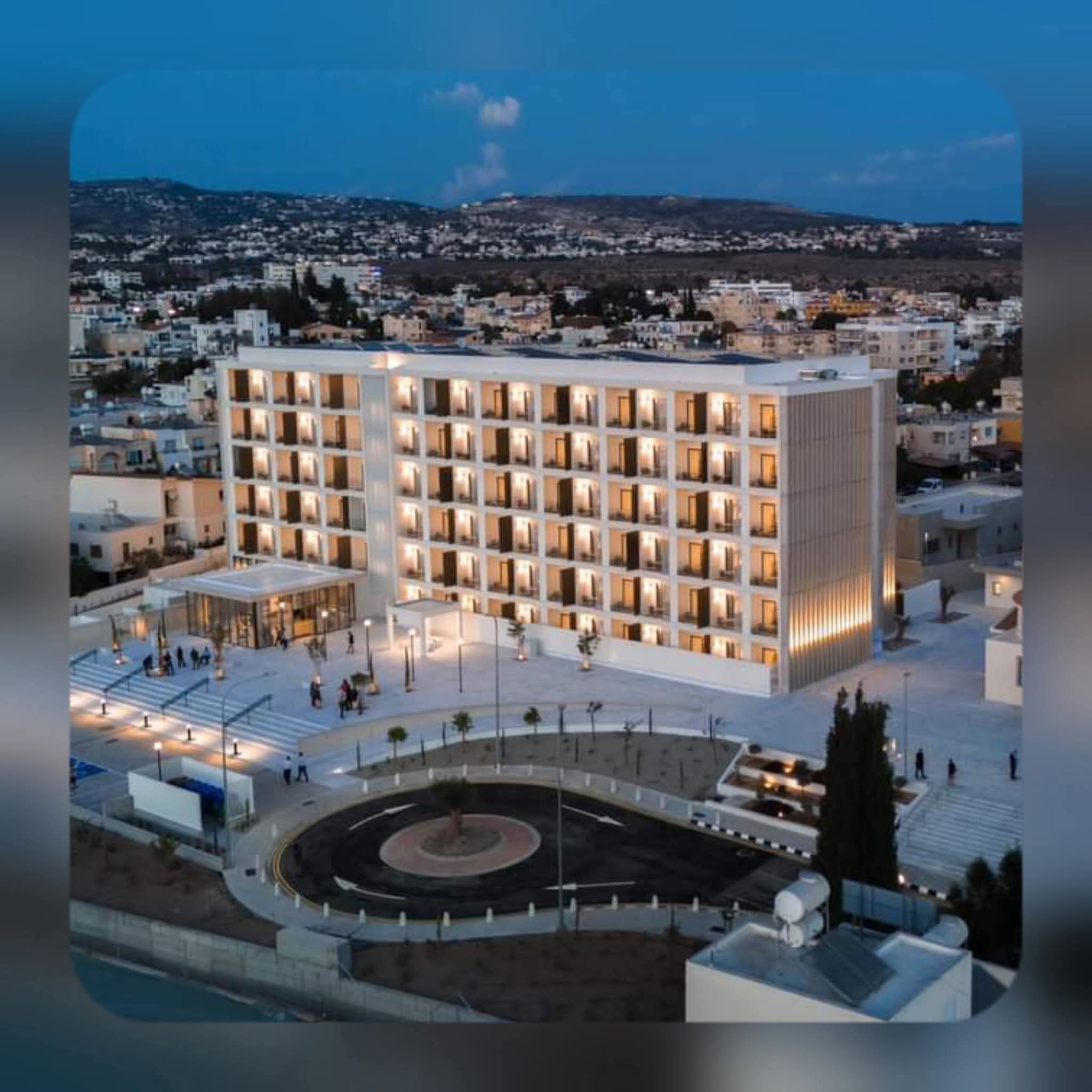 ΔΗΜΟΣΙΕΥΜΑ ΣΤΑ Μ.Μ.Ε ΣΕ ΣΧΕΣΗ ΜΕ ΤΗ ΧΡΗΣΗ ΑΠΟ ΤΟΝ ΔΗΜΟ ΠΑΦΟΥ ΠΟΣΟΥ ΠΟΥ ΠΡΟΕΡΧΟΤΑΝ ΑΠΟ ΤΟ ΤΑΜΕΙΟ ΣΥΝΤΑΞΕΩΝ ΤΩΝ ΔΗΜΟΤΙΚΩΝ ΥΠΑΛΛΗΛΩΝ, ΓΙΑ ΑΓΟΡΑ ΤΕΜΑΧΙΟΥ ΓΗΣ ΜΕ ΣΤΟΧΟ ΤΗΝ ΑΝΕΓΕΡΣΗ ΦΟΙΤΗΤΙΚΩΝ ΕΣΤΙΩΝ