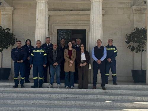 &Delta;&rho;ά&sigma;&epsilon;&iota;&sigmaf; &epsilon;&upsilon;&alpha;&iota;&sigma;&theta;&eta;&tau;&omicron;&pi;&omicron;ί&eta;&sigma;&eta;&sigmaf; &gamma;&iota;&alpha; &pi;&rho;ό&lambda;&eta;&psi;&eta; &pi;&upsilon;&rho;&kappa;&alpha;&gamma;&iota;ώ&nu; &sigma;&upsilon;&zeta;&eta;&tau;ή&theta;&eta;&kappa;&alpha;&nu; &sigma;&epsilon; &sigma;ύ&sigma;&kappa;&epsilon;&psi;&eta; &Delta;ή&mu;&omicron;&upsilon; &Pi;ά&phi;&omicron;&upsilon;