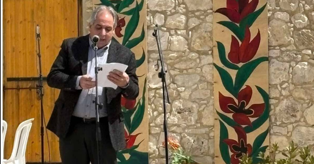 &Mu;&epsilon; &epsilon;&pi;&iota;&tau;&upsilon;&chi;ί&alpha; &pi;&rho;&alpha;&gamma;&mu;&alpha;&tau;&omicron;&pi;&omicron;&iota;ή&theta;&eta;&kappa;&epsilon; &tau;&omicron; &Phi;&epsilon;&sigma;&tau;&iota;&beta;ά&lambda; &Tau;&omicron;&upsilon;&lambda;ί&pi;&alpha;&sigmaf; &sigma;&tau;&omicron; &Pi;&omicron;&lambda;έ&mu;&iota;