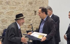 Τιμητική εκδήλωση στην Πάφο για τον Νεόφυτο Κωνσταντίνου  Συγκίνηση και αναγνώριση της προσφοράς του στον πολιτισμό