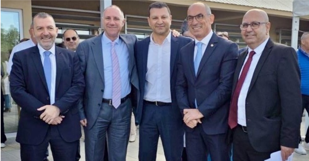 &Chi;. &Pi;ά&zeta;&alpha;&rho;&omicron;&sigmaf;: &Iota;&delta;&iota;&alpha;ί&tau;&epsilon;&rho;&eta; &iota;&kappa;&alpha;&nu;&omicron;&pi;&omicron;ί&eta;&sigma;&eta; &gamma;&iota;&alpha; &tau;&alpha; &epsilon;&gamma;&kappa;&alpha;ί&nu;&iota;&alpha; &tau;&mu;&eta;&mu;ά&tau;&omega;&nu; &sigma;&tau;&omicron; &Nu;&omicron;&sigma;&omicron;&kappa;&omicron;&mu;&epsilon;ί&omicron; &Pi;ά&phi;&omicron;&upsilon;
