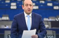 Γεάδης Γεάδη: «Οι τρανς άντρες δεν είναι γυναίκες – Η αλήθεια για την ψήφο μας»
