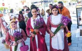 Πλήθος κόσμου συμμετείχε στα Ανθεστήρια στην Πάφο