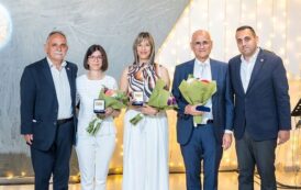 Εισφορά €10.000 από ίδρυμα Χριστίνα Α. Αποστόλου σε Σύνδεσμο Γονέων Παιδοογκολικής Μονάδας