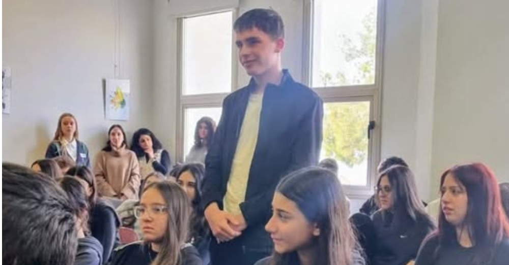 Λύκειο Πάφου : Ο μαθητής Βλαντισλάβ Σιντορένκωβ εκπροσωπεί την Κύπρο στο πρόγραμμα BU Talks στην Ιταλία