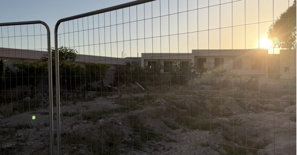 Στον αέρα η ανάπλαση της Θεοσκέπαστης, στάσιμο το έργο, ευθύνες και καθυστερήσεις βαραίνουν τον Δ. Πάφου