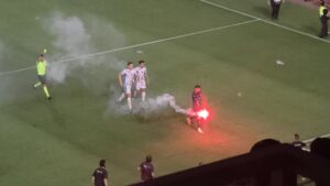 &Nu;&iota;&kappa;ό&lambda;&alpha;&sigmaf; &Iota;&omega;ά&nu;&nu;&omicron;&upsilon;: &Alpha;&pi;&omicron;&lambda;&omicron;&gamma;&epsilon;ί&tau;&alpha;&iota; &gamma;&iota;&alpha; &tau;&omicron;&nu; &pi;&upsilon;&rho;&sigma;ό &sigma;&tau;&omicron;&nu; &tau;&epsilon;&lambda;&iota;&kappa;ό &Kappa;&upsilon;&pi;έ&lambda;&lambda;&omicron;&upsilon; &ndash; &laquo;&Delta;&epsilon;&nu; ή&tau;&alpha;&nu; &pi;&rho;ό&theta;&epsilon;&sigma;ή &mu;&omicron;&upsilon; &nu;&alpha; &pi;&rho;&omicron;&sigma;&beta;ά&lambda;&omega; &kappa;&alpha;&nu;έ&nu;&alpha;&nu;&raquo;