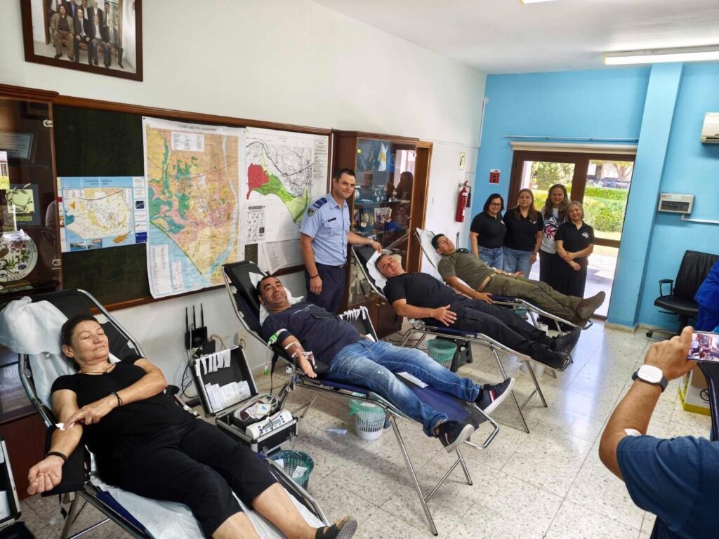 &Alpha;&sigma;&tau;&upsilon;&nu;&omicron;&mu;ί&alpha;: &Alpha;&iota;&mu;&omicron;&delta;&omicron;&sigma;ί&alpha; &epsilon;&iota;&sigmaf; &mu;&nu;ή&mu;&eta;&nu; &tau;&rho;&iota;ώ&nu; &kappa;&alpha;&tau;&omicron;ί&kappa;&omega;&nu; &tau;&eta;&sigmaf; &Epsilon;&pi;&iota;&sigma;&kappa;&omicron;&pi;ή&sigmaf;