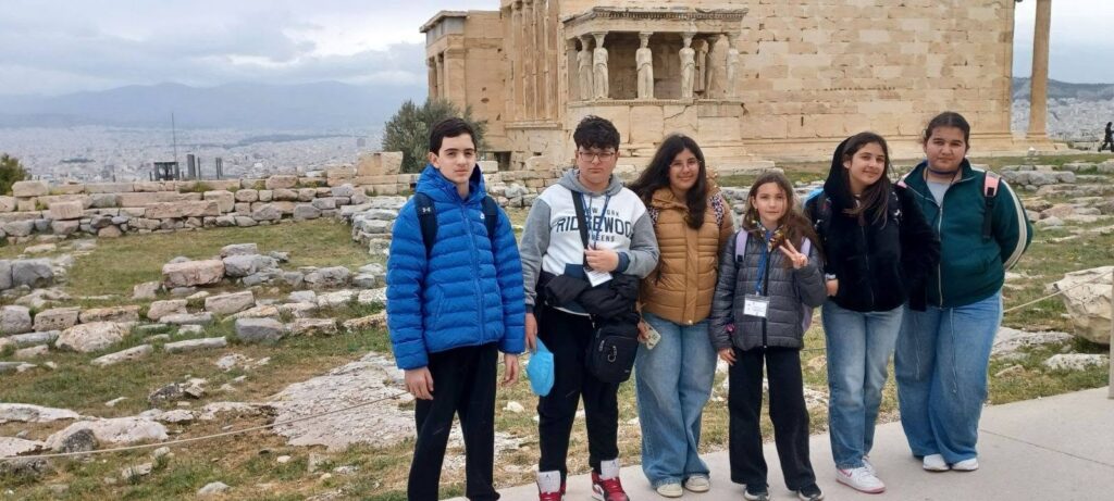 Γέφυρες Φιλίας στην Αθήνα: Έξι μαθητές του Δημοτικού Σχολείου Μεσόγης ζουν την εμπειρία του  Erasmus.