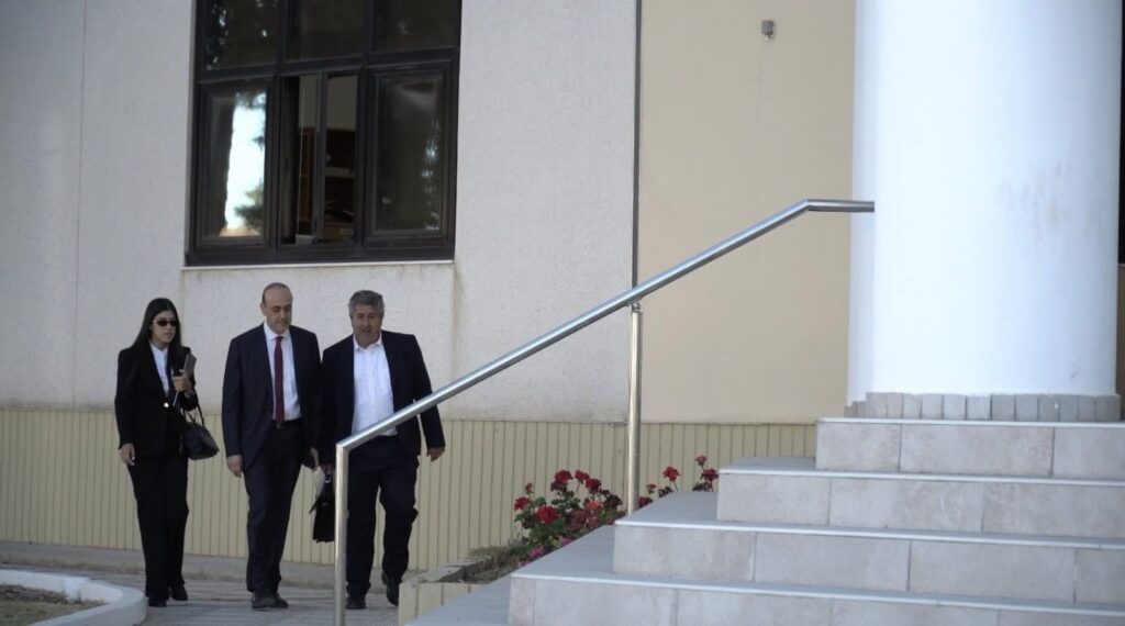 Κεκλεισμένων των θυρών αρχίζει η δίκη του Φαίδωνα Φαίδωνος