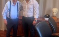 Με τον παιδίατρο Τάκη Μιχαηλίδη συναντήθηκε ο Δημαρχεύων Πάφου:«Η προσφορά του αποτελεί σημείο αναφοράς για την πόλη»