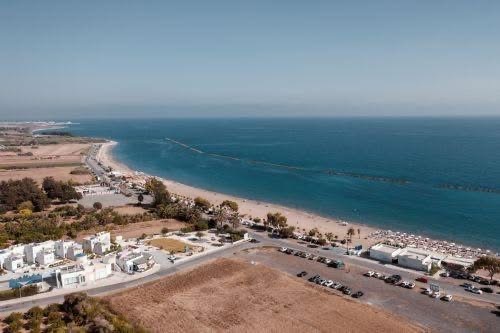«Εξαιρετικής ποιότητας» το νερό στις παραλίες της Γεροσκήπου, λέει ο Δήμος