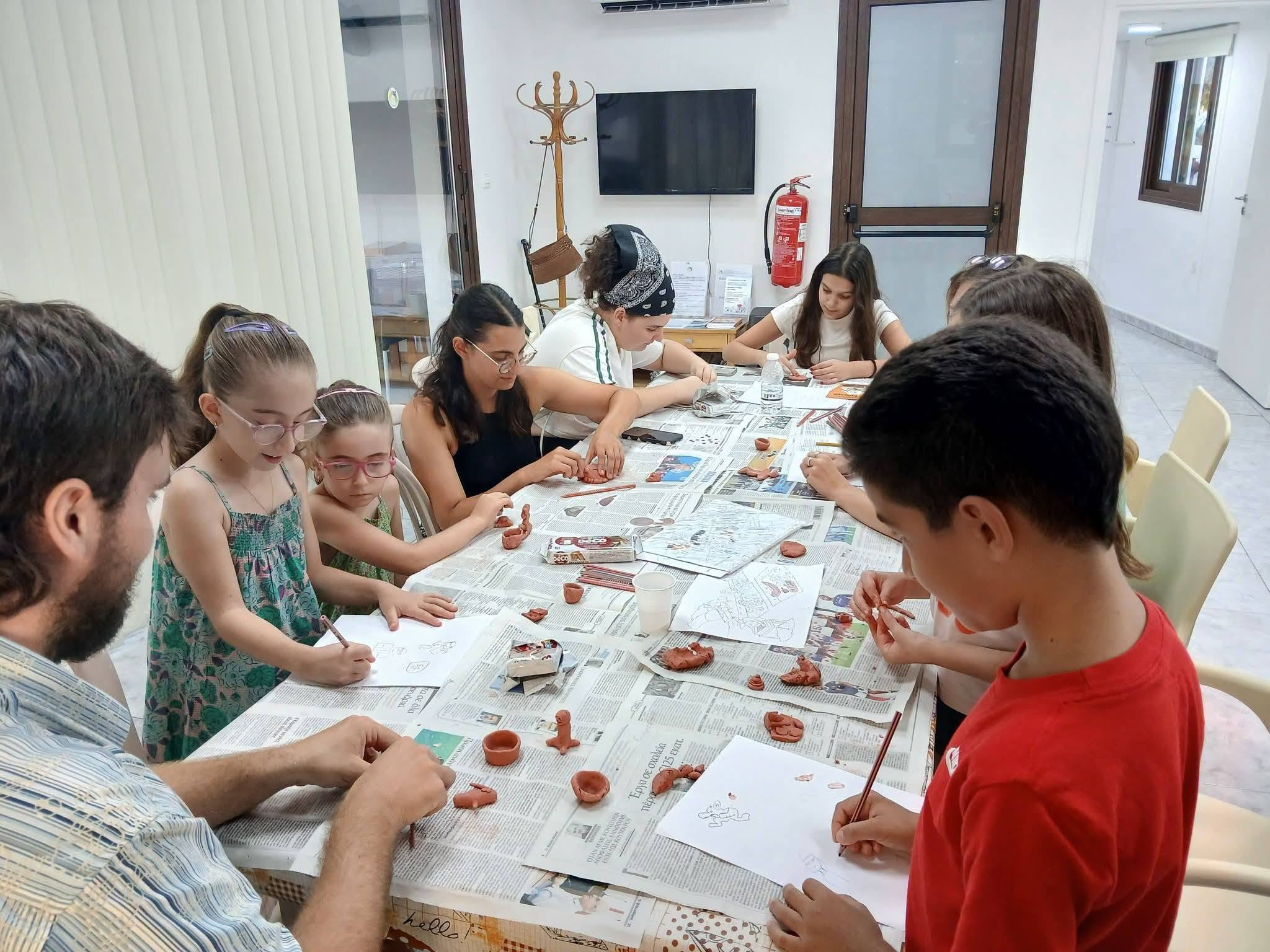 Παρουσιάστηκαν οι ανακαλύψεις των ανασκαφών στη θέση Χλώρακας «Παλλούρες»