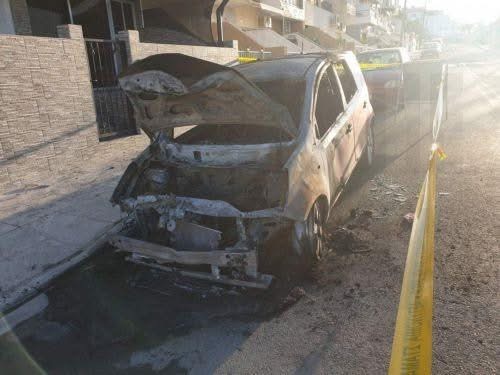 Στις φλόγες όχημα στα Κούκλια, επεκτάθηκε η πυρκαγιά σε παρακείμενο τεμάχιο