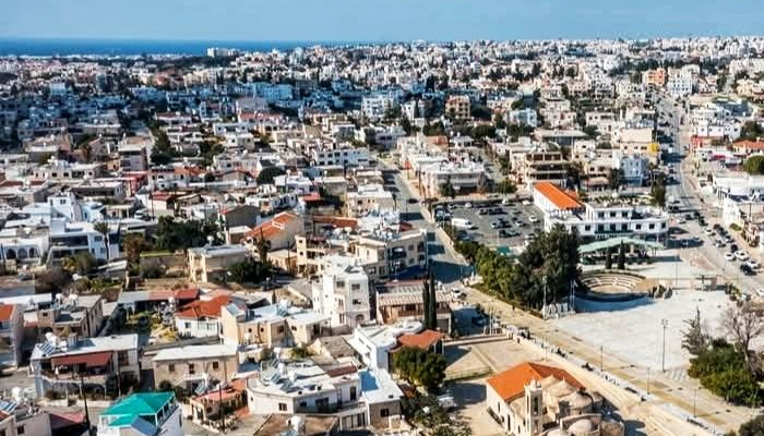 Τριήμερη προθεσμία για απομάκρυνση εγκαταλελειμμένων οχημάτων και αντικειμένων από τον Δήμο Ιεροκηπίας