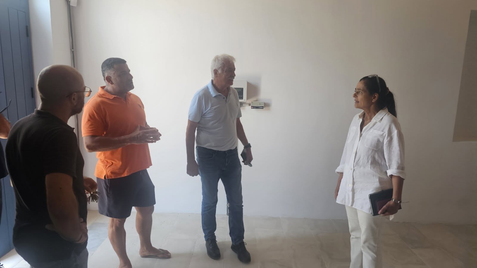 Επίσκεψη Κ. Παπαέλληνα στο Πολιτιστικό Χωριό Λέμπας που ανοίγει τις πόρτες του τον Σεπτέμβριο